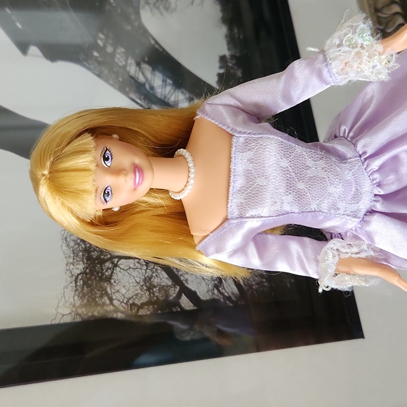 Vintage Barbie Birthday Wishes dressed - Picture 5 of 6